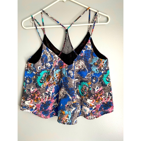 ASTR Multi-Color Camisole Crop Top - Picture 5 of 7